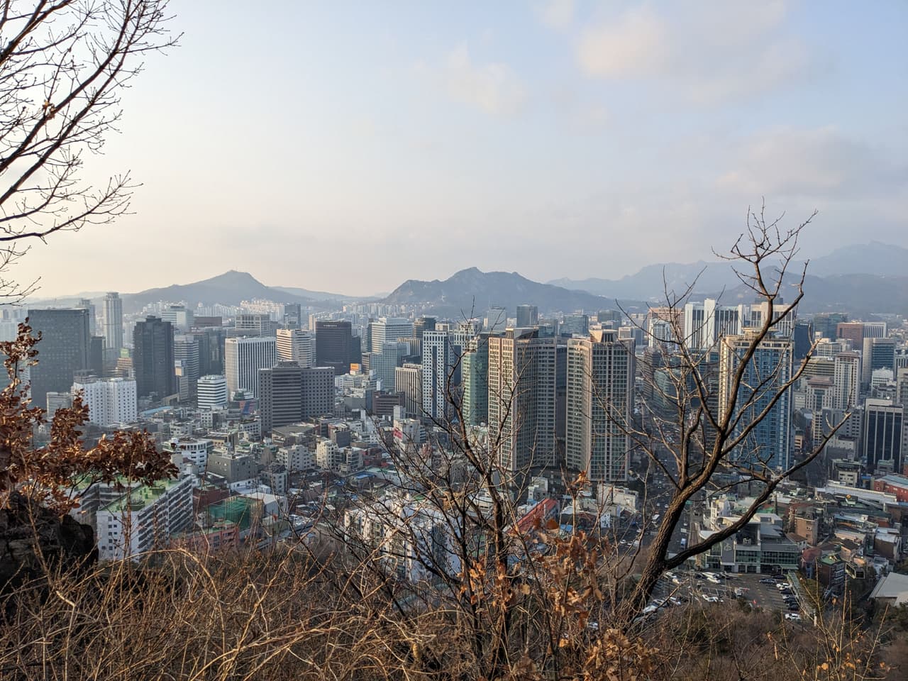 Skyline view of the Seoul city